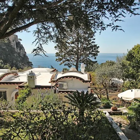 Casa Augusto Bed & Breakfast Capri