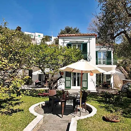 Casa Augusto Couette-café 4*