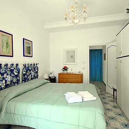 Couette-café Casa Augusto 4*