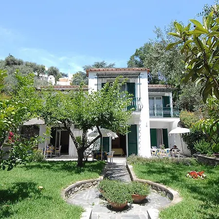 ベッド・アンド・ブレックファスト Casa Augusto 4*