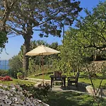 Casa Augusto Bed and Breakfast Κάπρι